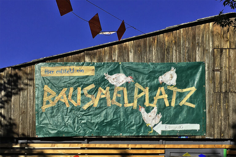 Mehr über den Artikel erfahren Mehr Bauspielplätze braucht die Stadt