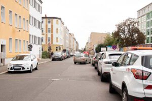 Mehr über den Artikel erfahren Keine Anzeichen einer Verkehrswende am autofreien Tag in Halle (Saale)